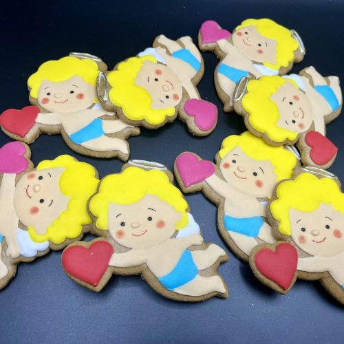 PJ Amorek se srdíčkem F1319