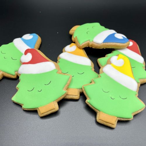  PJ stromek s čepicí F814