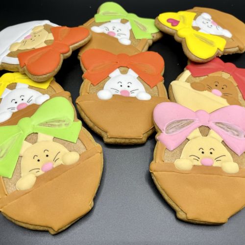  PJ zajíc v košíku F140