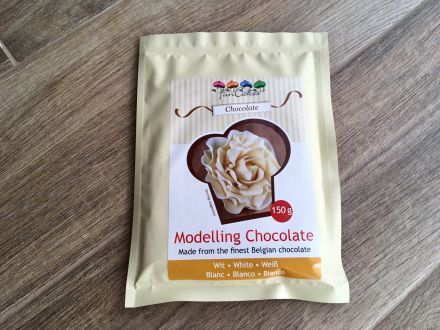 Modelovací čokoláda FunCakes - bílá