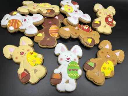 PJ zajíc s košíčkem a vajíčkem F1051